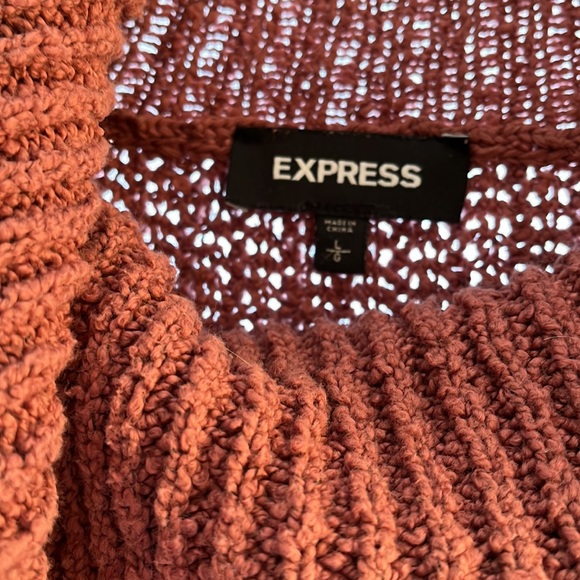 Express cowl neck sweater, ruffled sleeves @ front, pre-loved, L - Picture 2 of 4